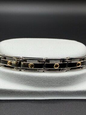 Mens Stainless Steel and 14kt gold bracelet